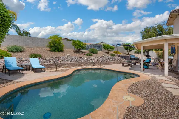 13293 N Hammerstone, Oro Valley, AZ 85755