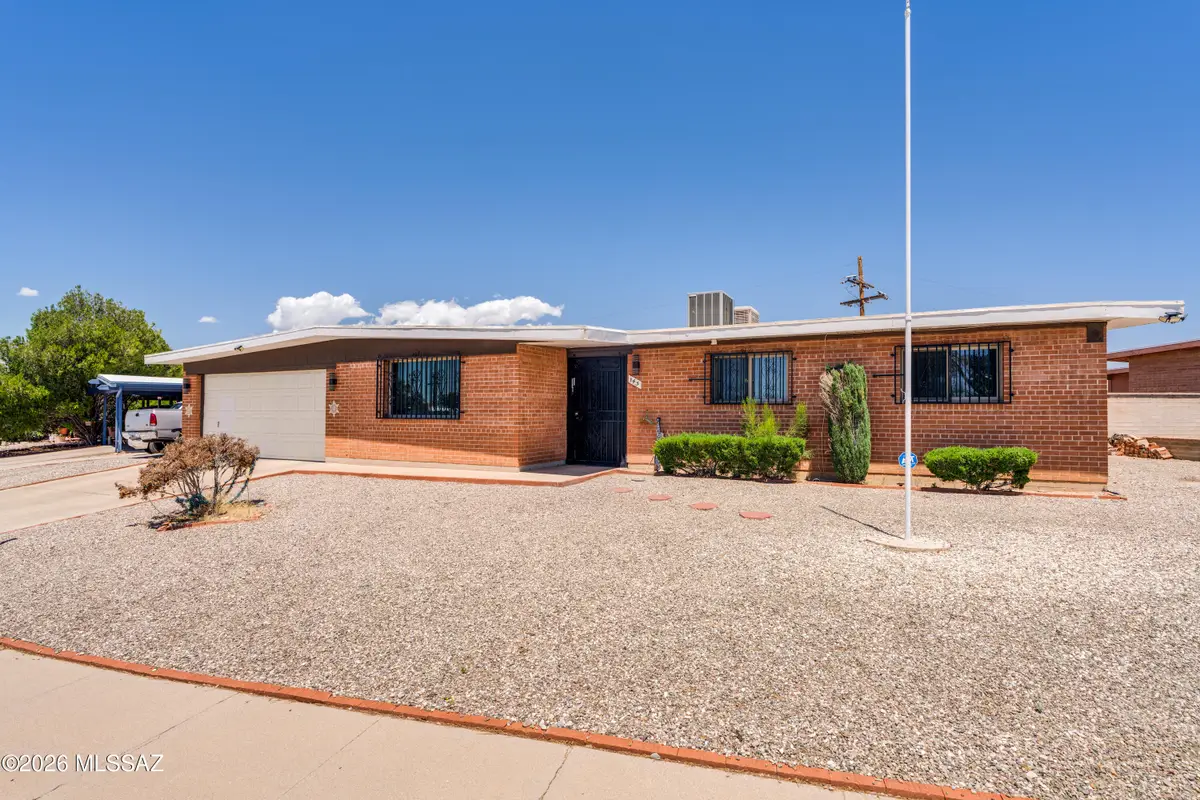 145 S Evelyn, Tucson, AZ 85710 - #1