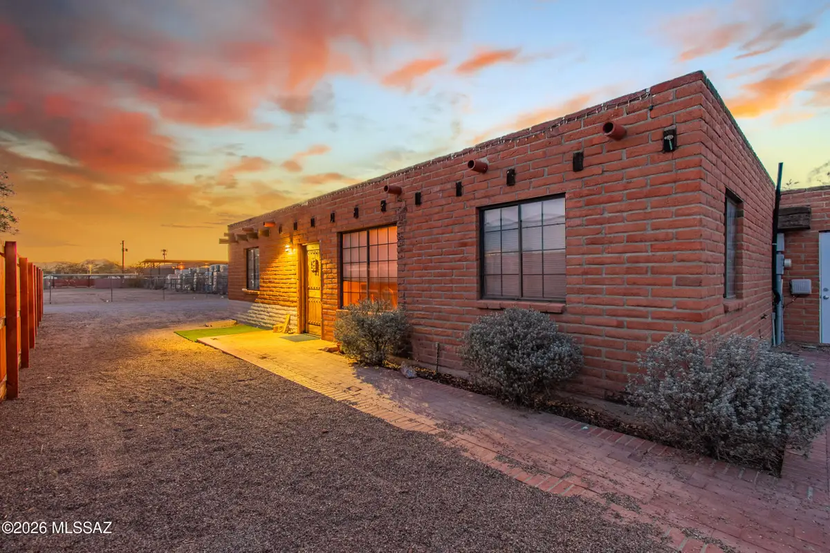 3108 N Tyndall, Tucson, AZ 85719 - #1