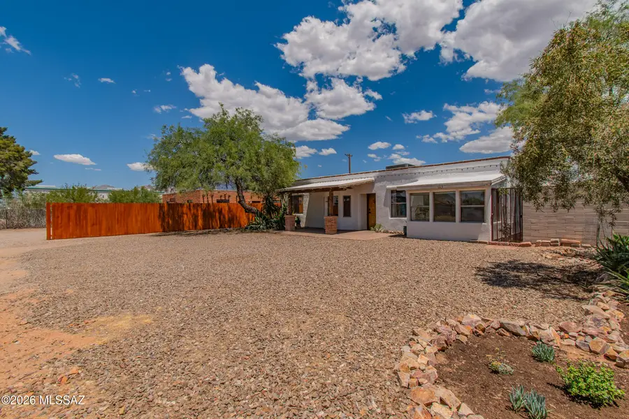 3106 N Tyndall, Tucson, AZ 85719 - #3