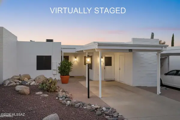 307 N Calle Del Chancero, Green Valley, AZ 85614