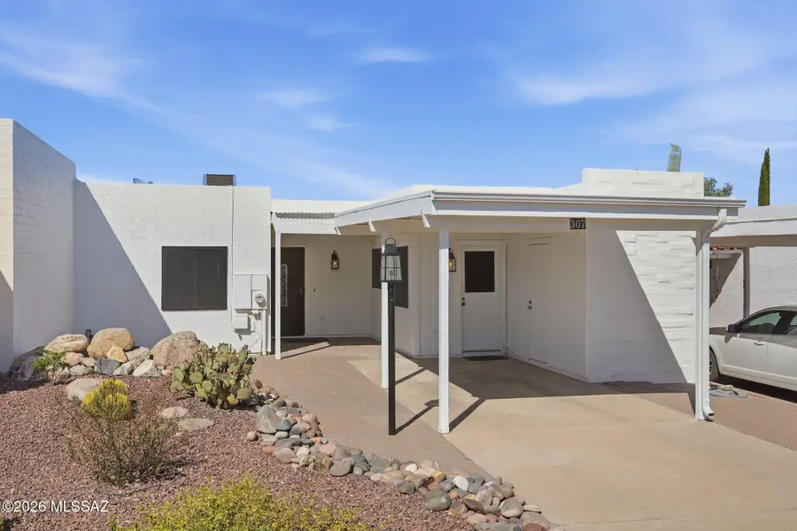 307 N Calle Del Chancero, Green Valley, AZ 85614 - #2