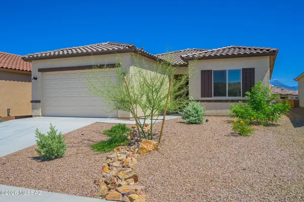 878 N Astronomer, Green Valley, AZ 85614
