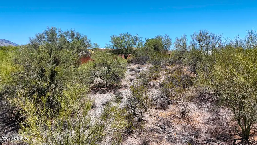 4972 N Circulo Bujia, Tucson, AZ 85718 - #2