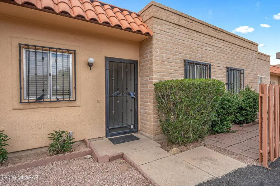 896 S Pantano, Tucson, AZ 85710 - #2
