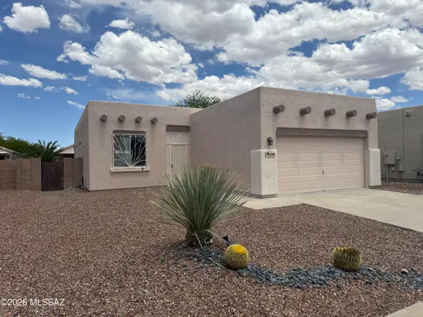 339 E Calle Garbillo, Green Valley, AZ 85614