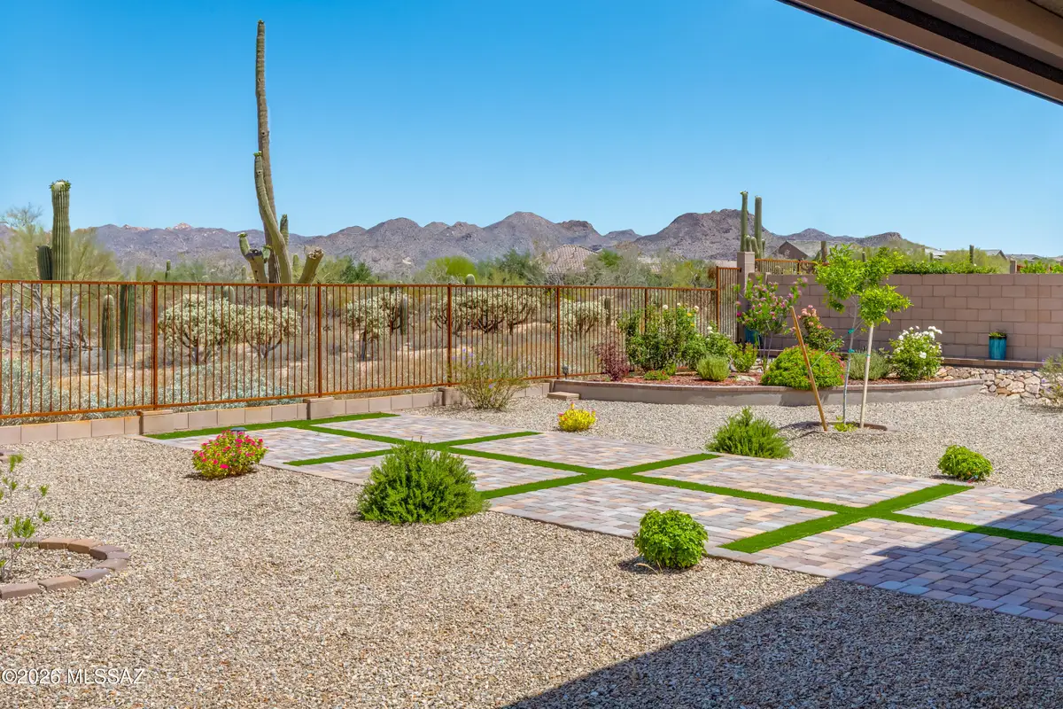 10731 N Cactus Point, Tucson, AZ 85742 - #1