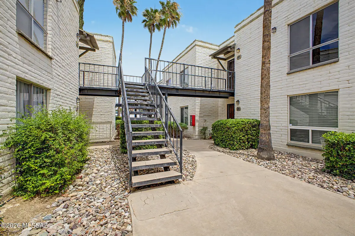 8450 E Old Spanish, Tucson, AZ 85710 - #1