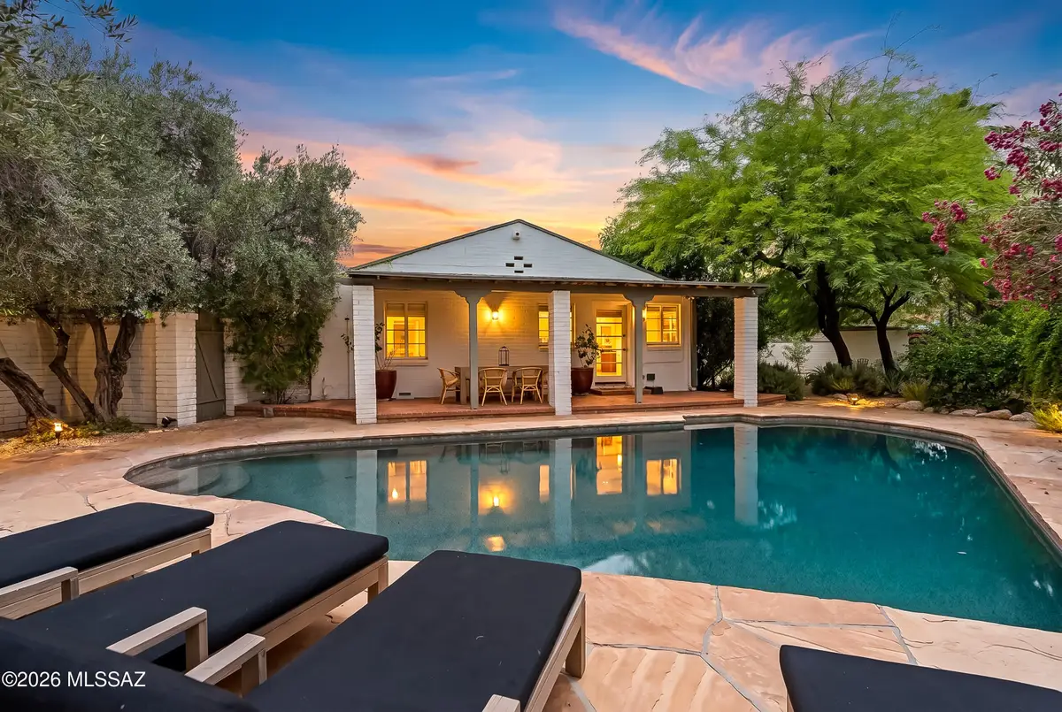 220 S El Volador, Tucson, AZ 85711 - #1