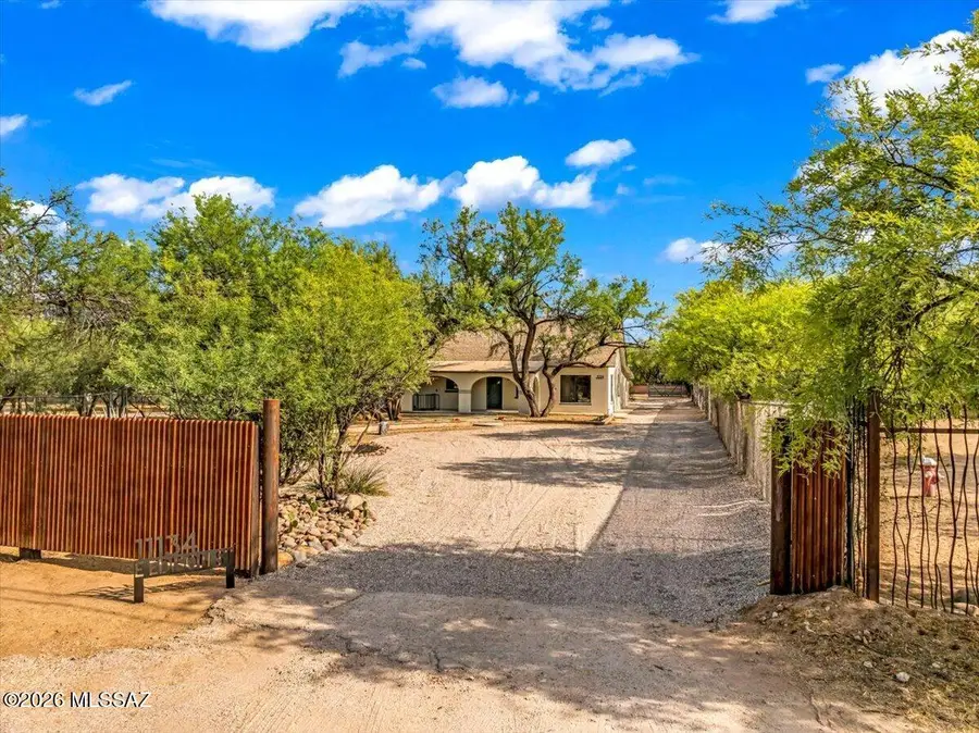 11134 E Edison, Tucson, AZ 85749 - #2