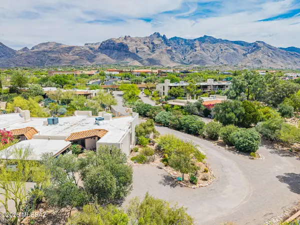 2600 E Skyline, Tucson, AZ 85718