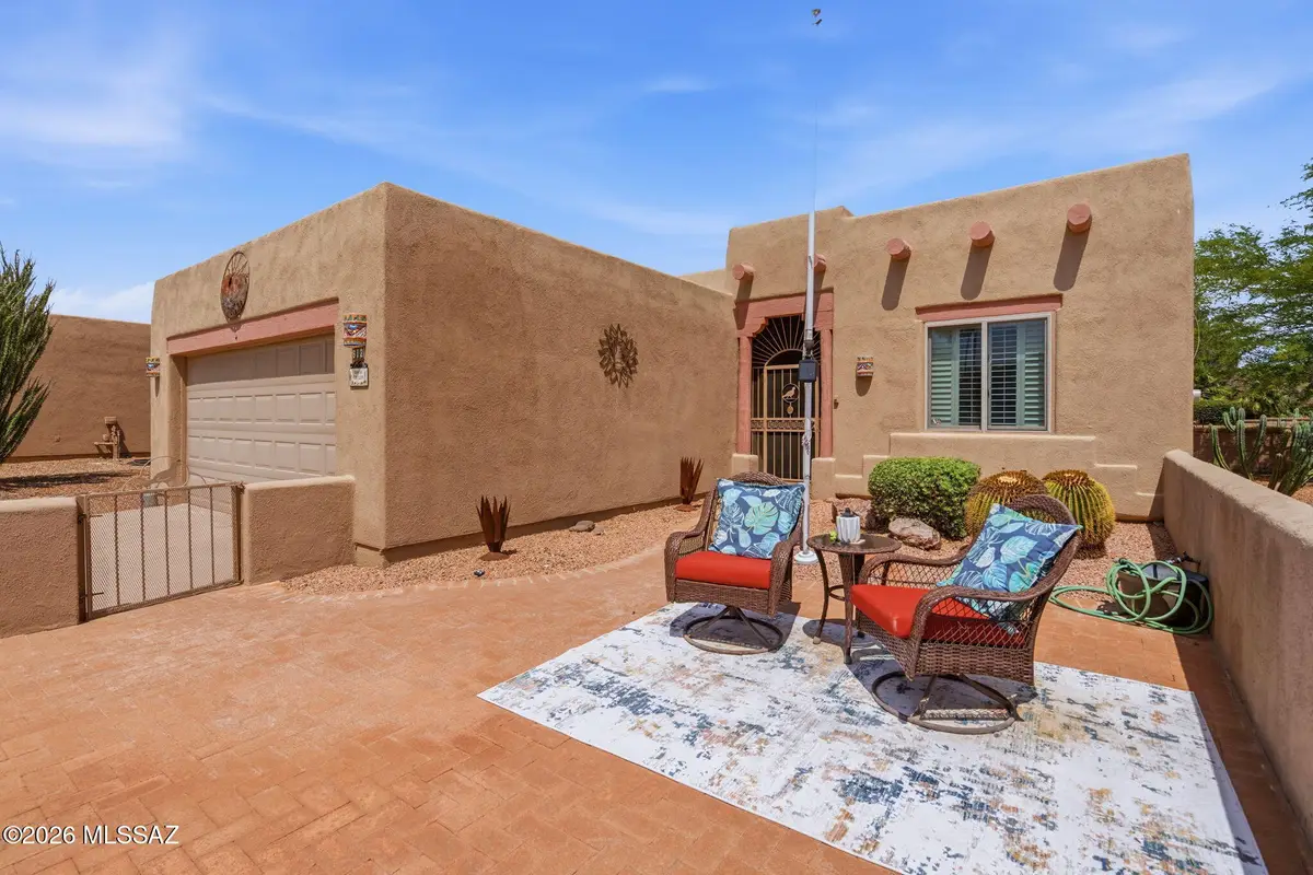 612 W Greenview, Green Valley, AZ 85614 - #1