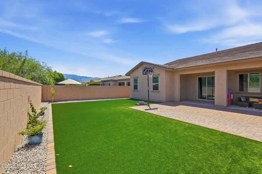 1076 W Desert Firetail, Oro Valley, AZ 85755 - #2