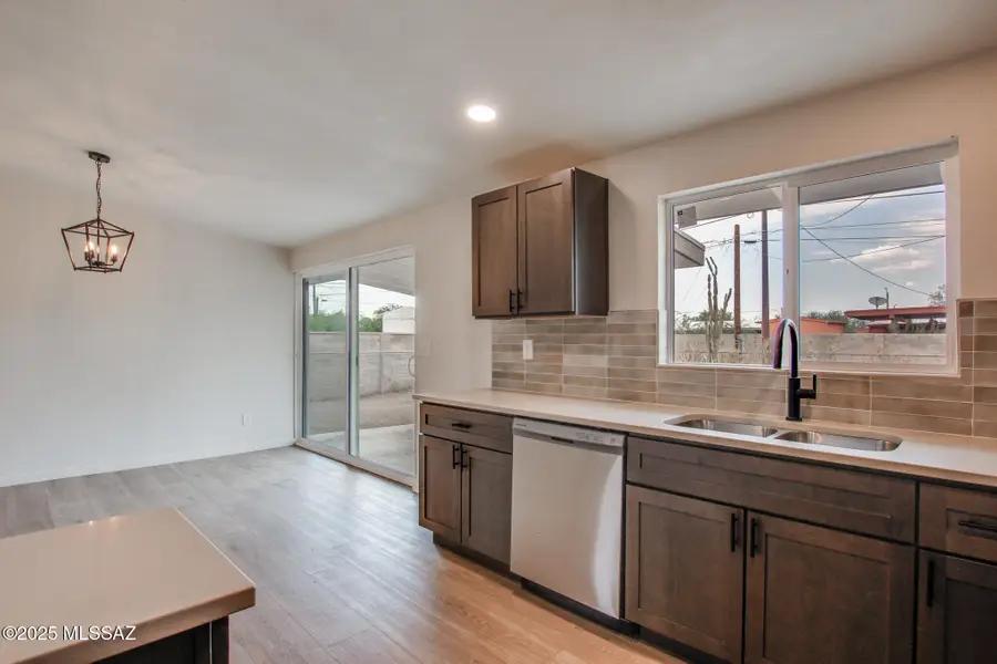 1220 W Fresno, Tucson, AZ 85745 - #3