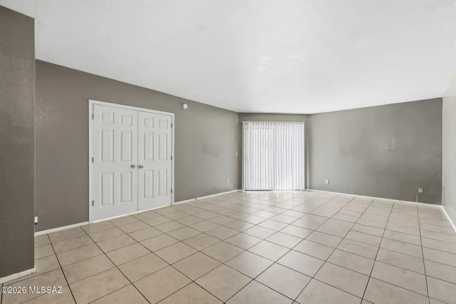 2522 N Ironwood Ridge, Tucson, AZ 85745 - #3