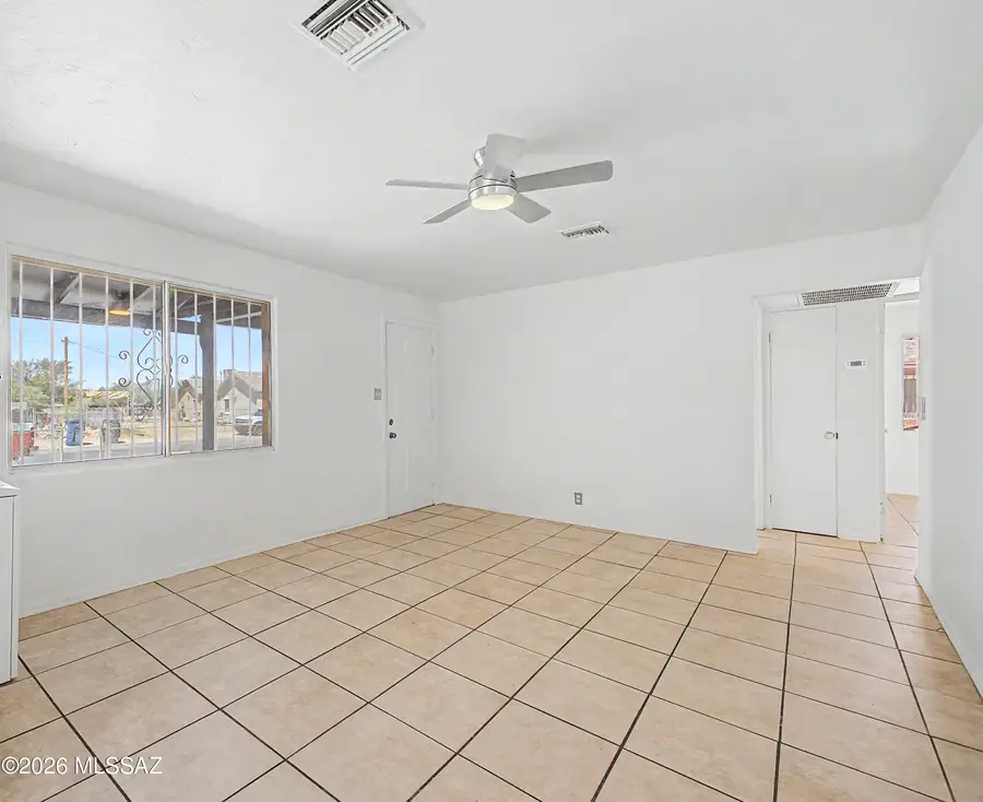 5207 S Champion, Tucson, AZ 85706 - #3