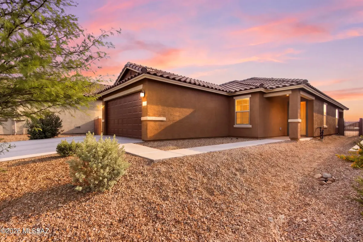 7774 S New Strike, Tucson, AZ 85747 - #1