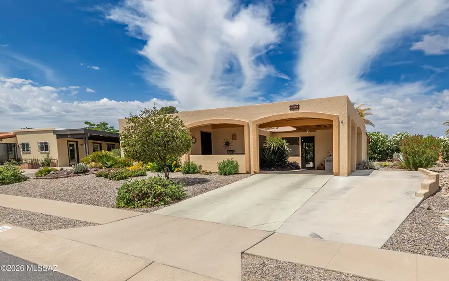2082 S Santa Carla, Green Valley, AZ 85614 - #2