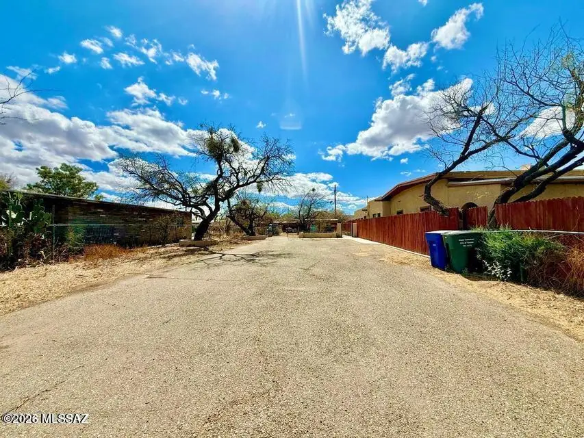 1231 W Ontario, Tucson, AZ 85745 - #1