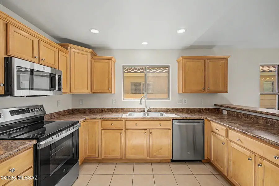 6644 W Quailwood, Tucson, AZ 85757 - #2