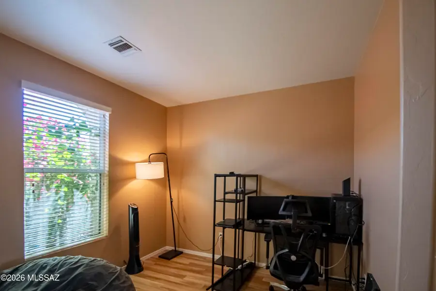 930 S Vista Overlook, Tucson, AZ 85710 - #3