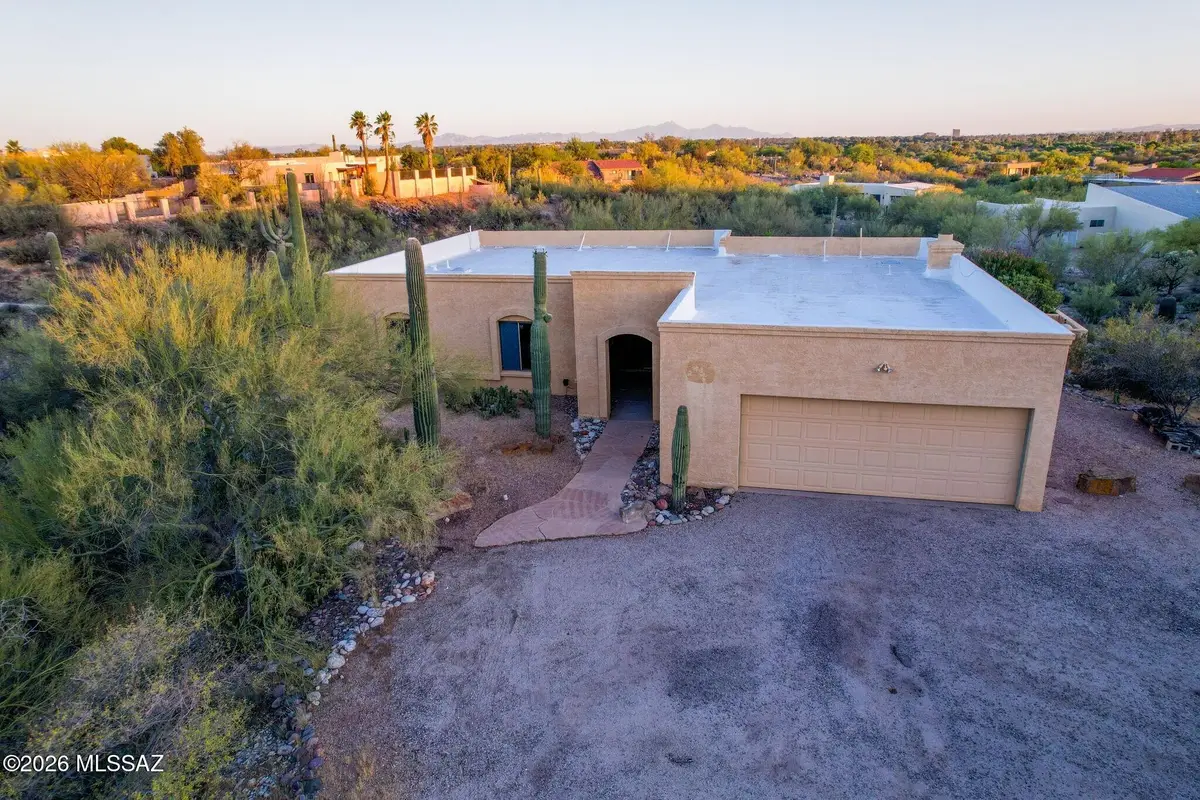 6090 E River, Tucson, AZ 85750 - #1