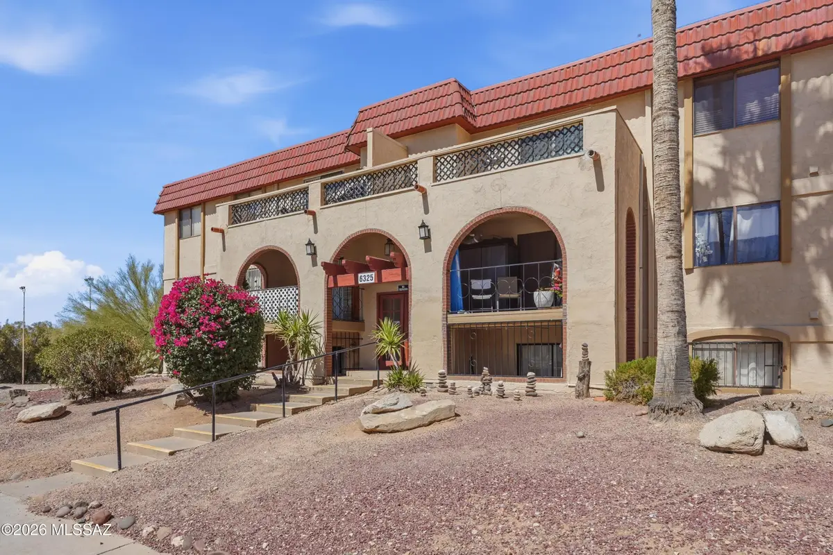 6325 N Barcelona, Tucson, AZ 85704 - #1
