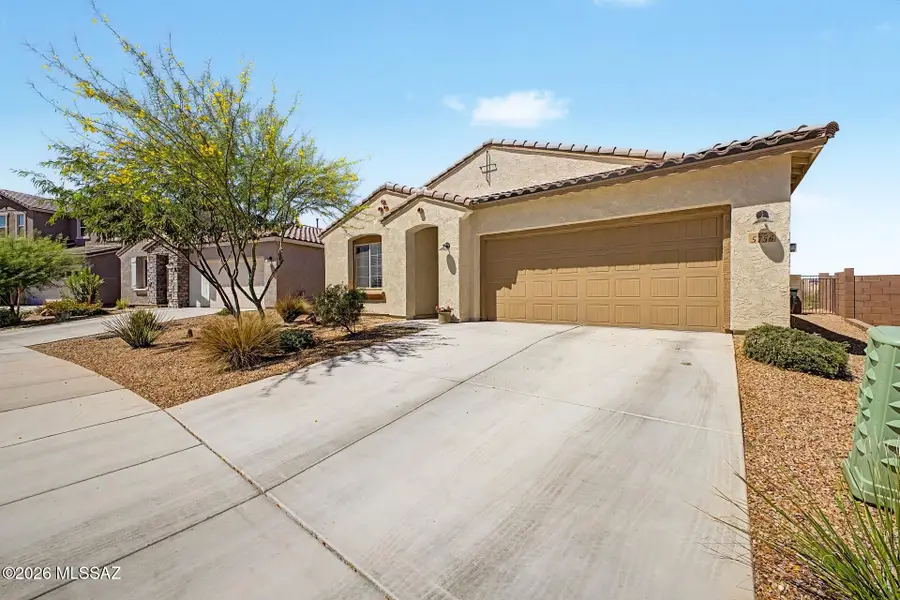5756 S Bug Spgs Lp, Tucson, AZ 85747 - #3