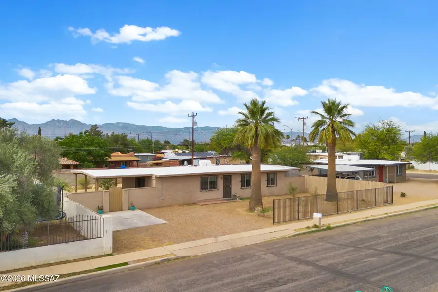 4461 E 32nd, Tucson, AZ 85711 - #2