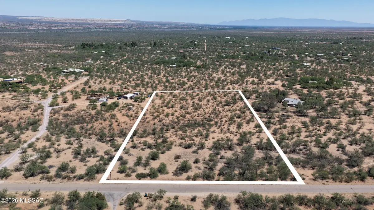 W Dove, Amado, AZ 85645 - #1