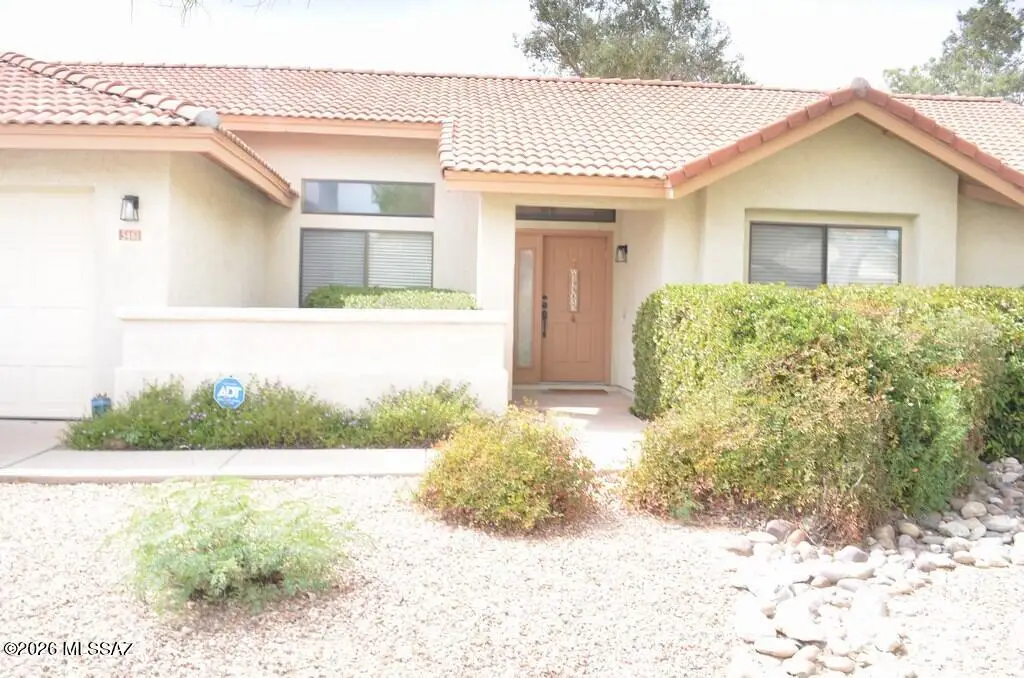 5461 N Waterfield, Tucson, AZ 85750 - #1