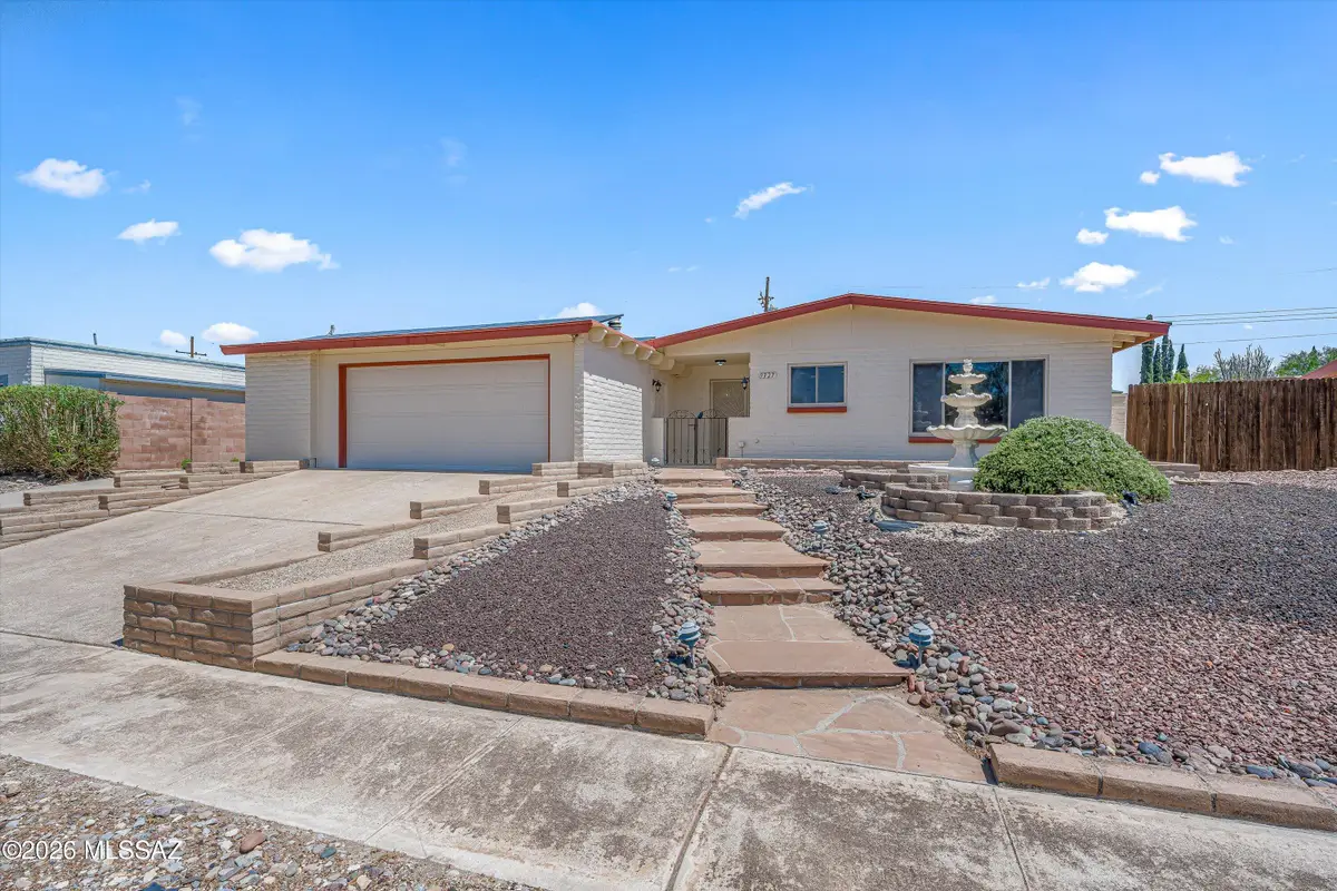 9327 E Hermosa Hills, Tucson, AZ 85710 - #1