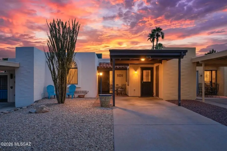 1376 S Desert Meadows, Green Valley, AZ 85614 - #2