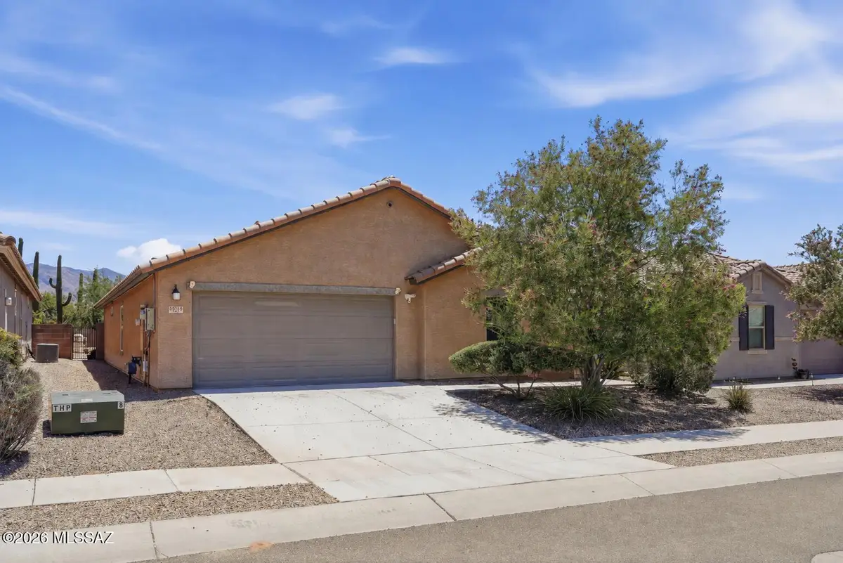 9150 N Wagon Spoke, Oro Valley, AZ 85742 - #1