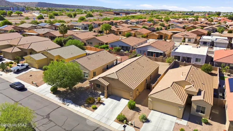 125 E Calle Vivaz, Green Valley, AZ 85614 - #2