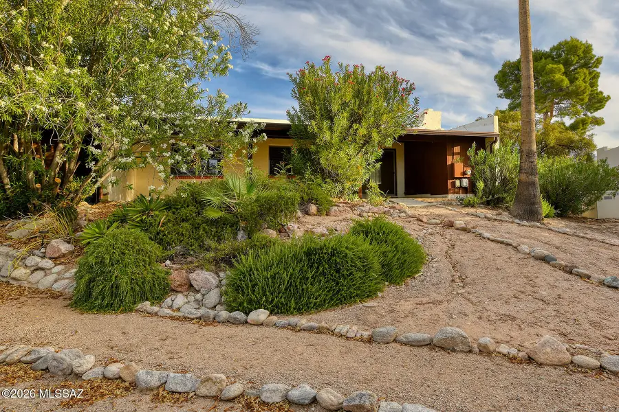4819 N Via Entrada, Tucson, AZ 85718 - #2