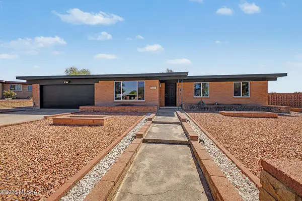 7652 E Logan, Tucson, AZ 85730