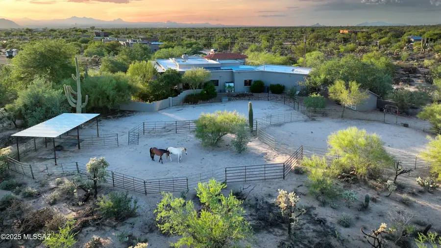 5251 W Desert Falcon, Tucson, AZ 85742 - #3