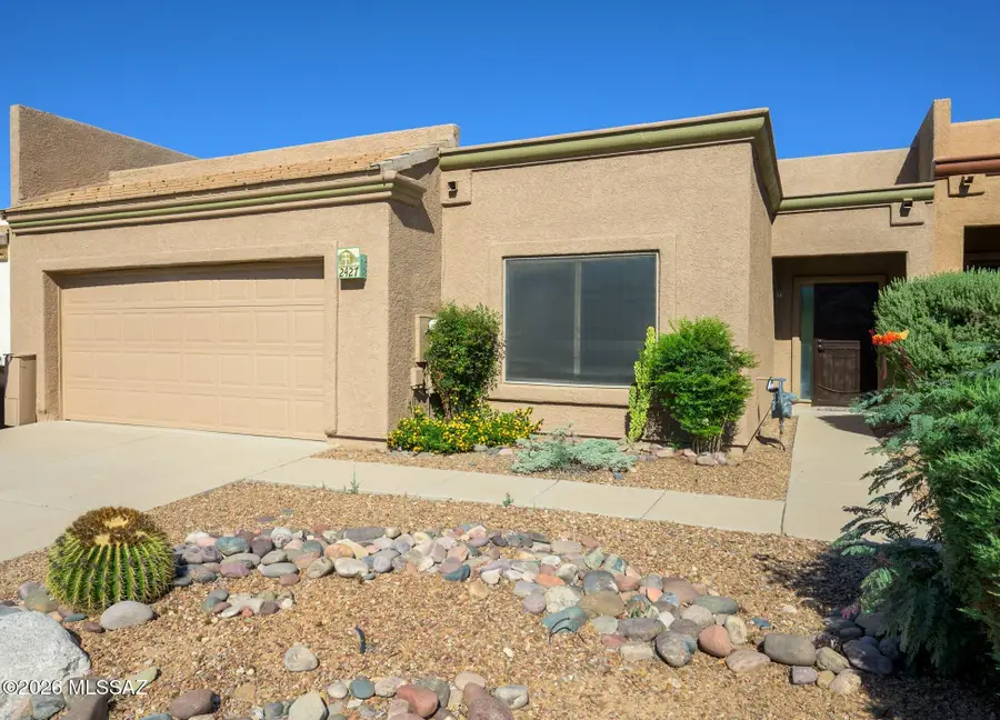2427 S Orchard View, Green Valley, AZ 85614 - #2