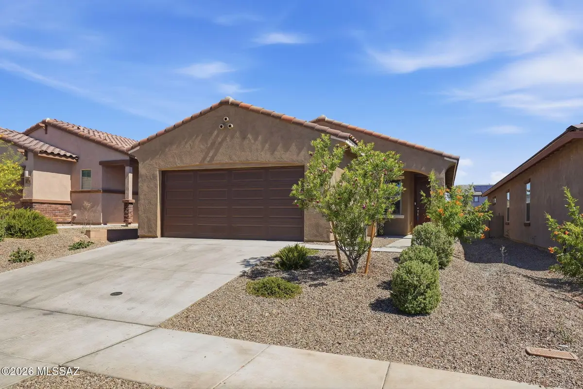 868 W Calle Las Varitas, Sahuarita, AZ 85629 - #1