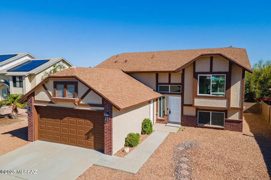 2770 W Camino De Las Grutas, Tucson, AZ 85742 - #2