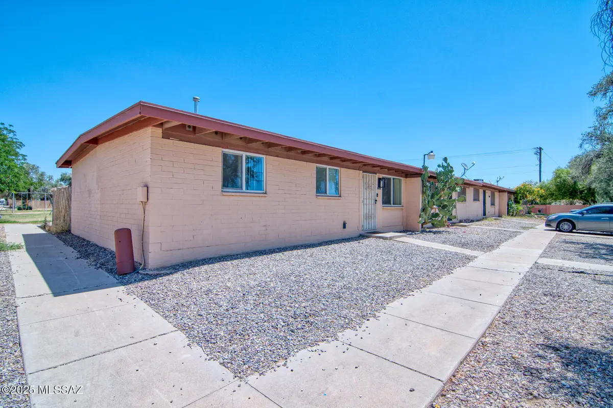 1456 W Knox, Tucson, AZ 85705 - #1