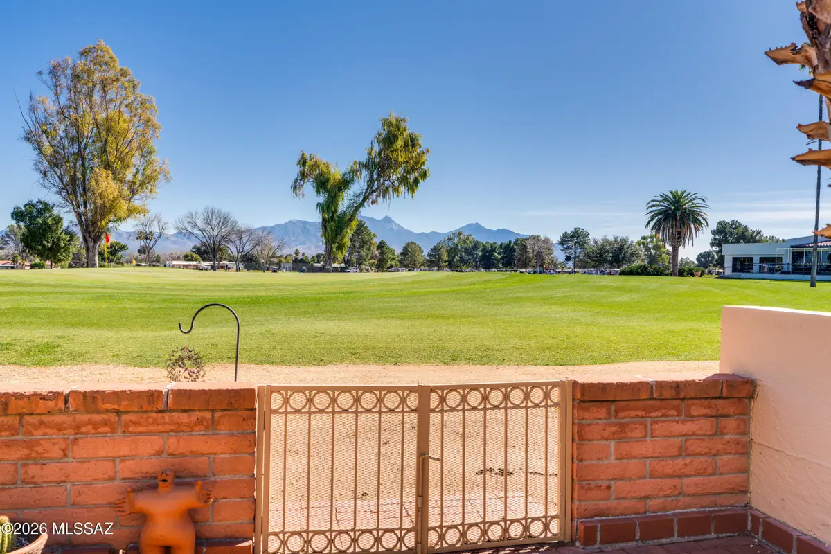1122 N Abrego, Green Valley, AZ 85614 - #1