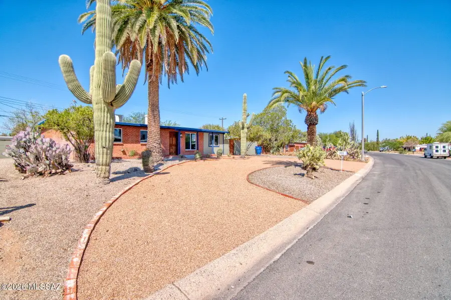 6458 E Calle Castor, Tucson, AZ 85710 - #2