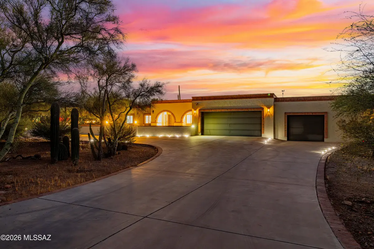 6829 N Broom Tail, Tucson, AZ 85743 - #1