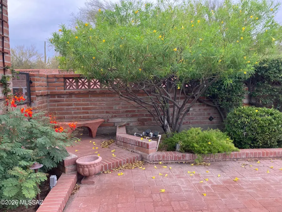 6511 N Calle Padre Felipe, Tucson, AZ 85718 - #3