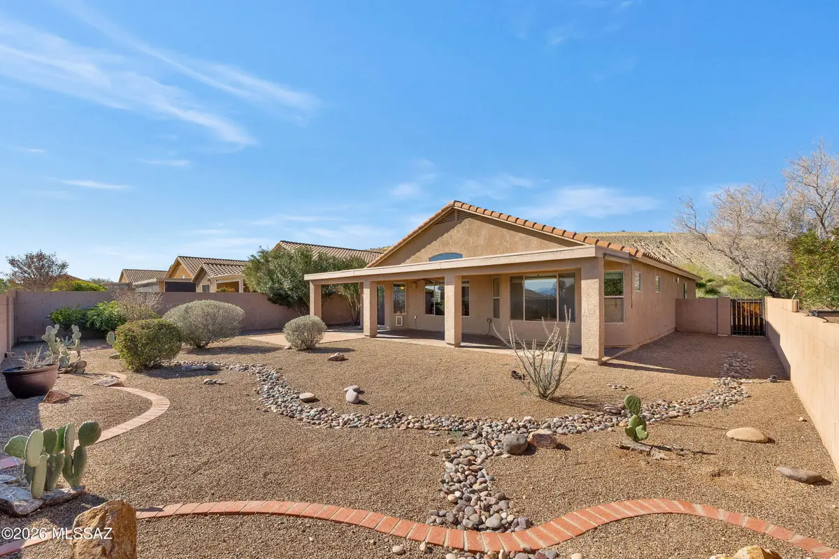 971 W Rio Teras, Green Valley, AZ 85614 - #1
