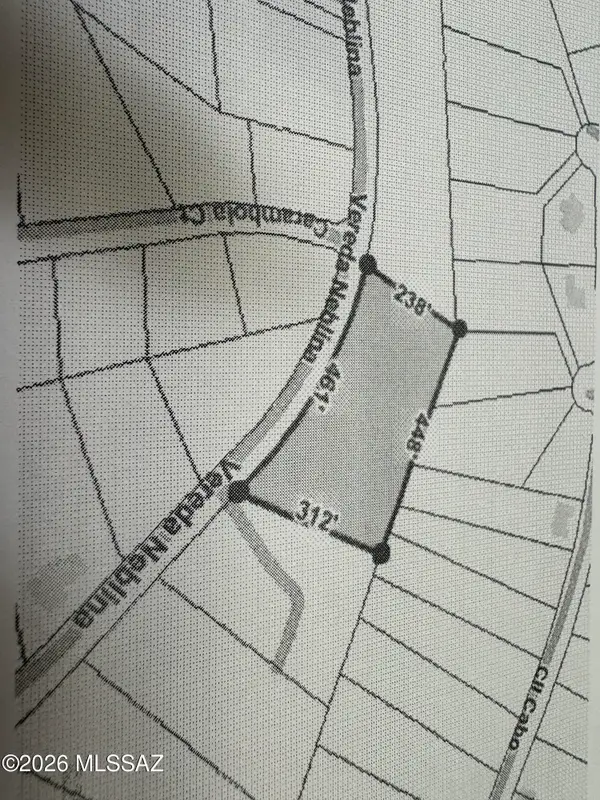 1665 Vereda Neblina, Rio Rico, AZ 85648