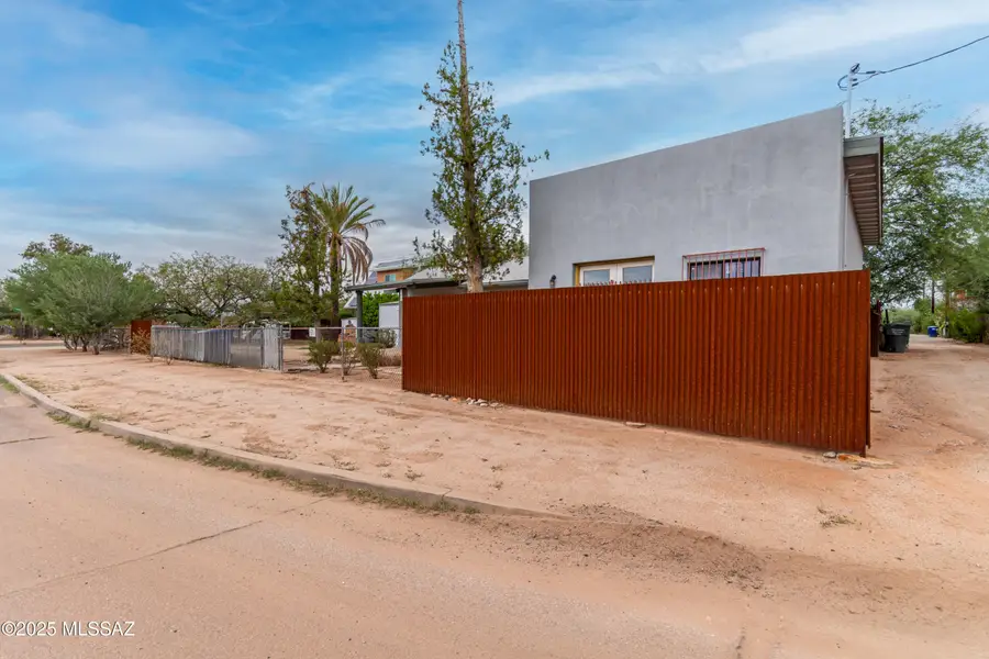 549 S Santa Rita, Tucson, AZ 85719 - #3