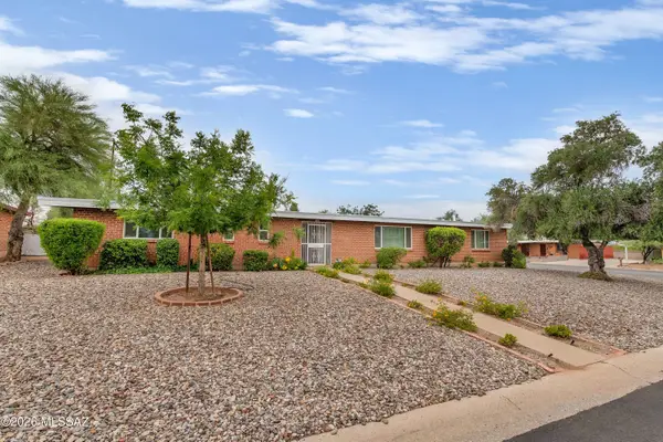 6902 E Calle Canis, Tucson, AZ 85710